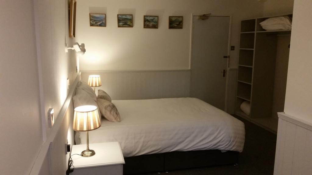 לארן Halfway House Hotel חדר תמונה